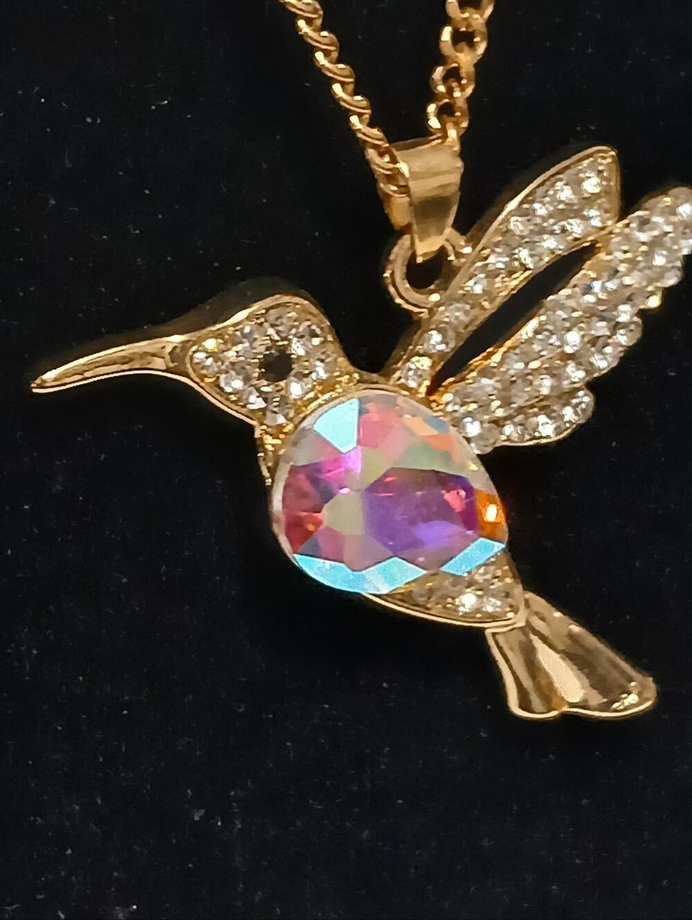 Gold-tone Hummingbird necklace Rhinestones iridescent teardrop crystal